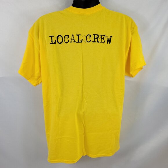 Avril Lavigne Local Crew Yellow T-Shirt NWOT Greatest Hits Tour Mens size XL - Picture 2 of 3
